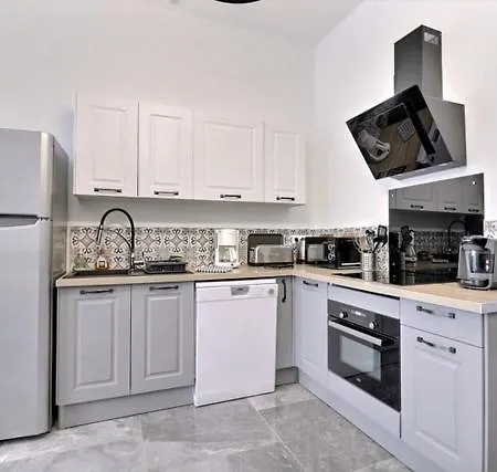 Les Appartements Fenelon Le Cateau-Cambresis Exterior photo