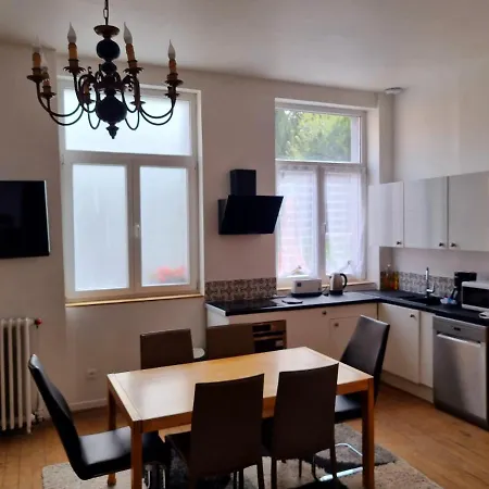 Les Appartements Fenelon Le Cateau-Cambresis Exterior photo