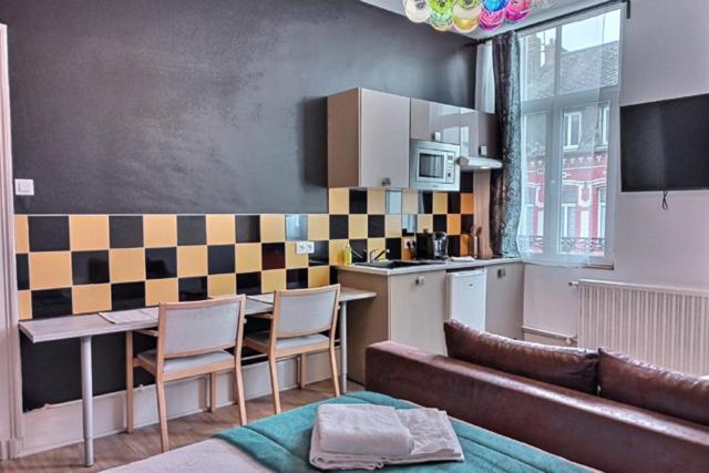 Fenelon Apartment *